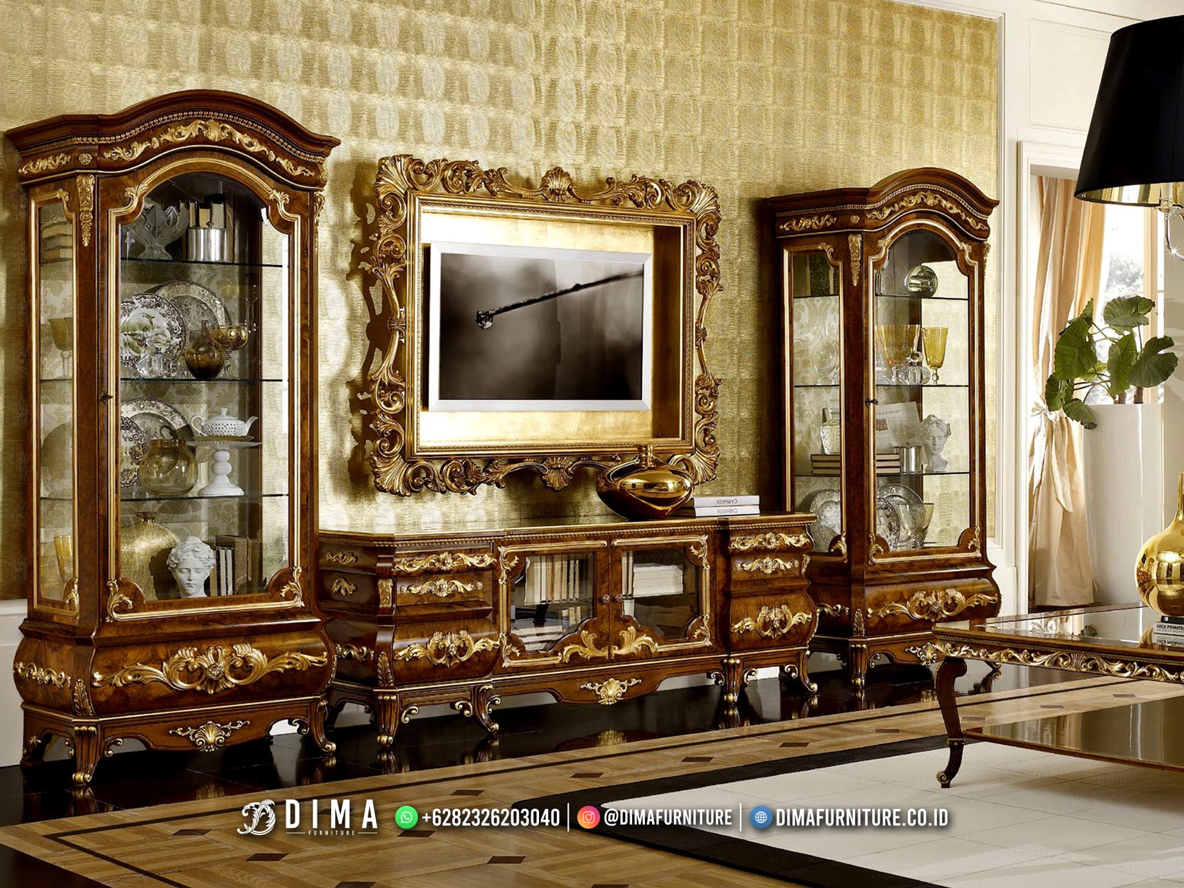 Luxury Style Bufet TV Mewah Jati Natural Ukiran Klasik Bestseller TTJ-2284